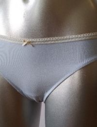 Трусы женские AveLine 570009